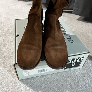 FRYE Cara Short Boots